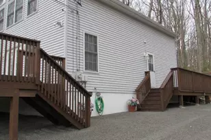 121 Canterbrook Dr, Lords Valley, PA 18428 - Photo 8