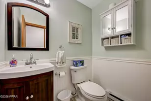 121 Canterbrook Dr, Lords Valley, PA 18428 - Photo 18