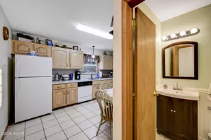 121 Canterbrook Dr, Lords Valley, PA 18428 - Photo 20