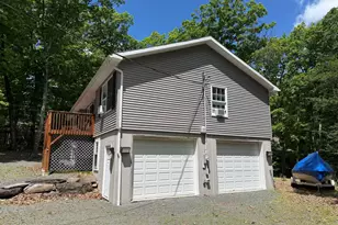 1011 Salem Pl, Lake Ariel, PA 18436 - Photo 4