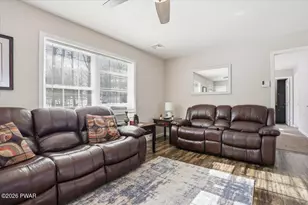 1011 Salem Pl, Lake Ariel, PA 18436 - Photo 8