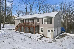 1011 Salem Pl, Lake Ariel, PA 18436 - Photo 1