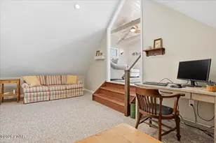 124 St Moritz Dr, Tafton, PA 18464 - Photo 44