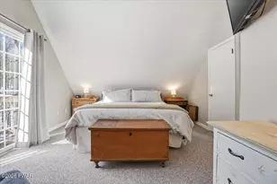 124 St Moritz Dr, Tafton, PA 18464 - Photo 36