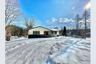 100 Hickory Lane, Hawley, PA 18428 - Photo 1