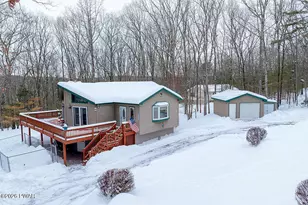 105 Westwood Ln, Hawley, PA 18428 - Photo 44