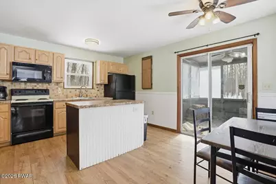 136 Evergreen Court, Hawley, PA 18428 - Photo 14