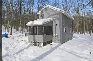 136 Evergreen Ct, Hawley, PA 18428 - Photo 6