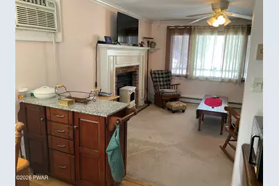 154 Roundhill Rd Road, Dingmans Ferry, PA 18328 - Photo 10