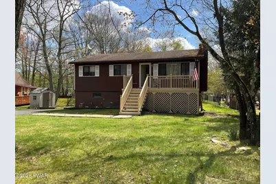 154 Roundhill Rd Road, Dingmans Ferry, PA 18328 - Photo 2