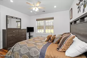 120 Mountain Laurel Dr, Shohola, PA 18458 - Photo 36