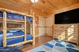 109 Lakeside Dr, Greentown, PA 18426 - Photo 46