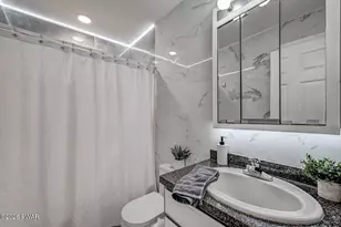 100 Forest Dr, Hawley, PA 18428 - Photo 54