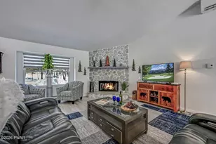 100 Forest Dr, Hawley, PA 18428 - Photo 14