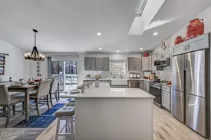 100 Forest Dr, Hawley, PA 18428 - Photo 16