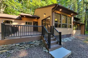 560 Rt 739, Hawley, PA 18428 - Photo 8