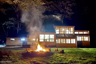 560 Rt 739, Hawley, PA 18428 - Photo 2