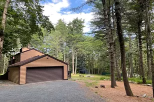 560 Rt 739, Hawley, PA 18428 - Photo 14