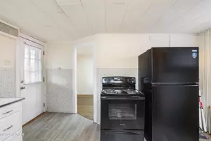 958 Main St, Newfoundland, PA 18445 - Photo 22