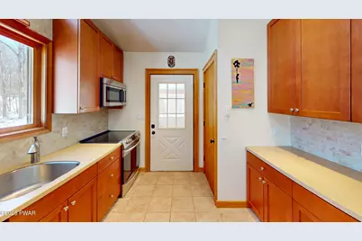 128 Portage Lane, Lords Valley, PA 18428 - Photo 40