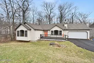 3139 Mohawk Trail, Tobyhanna, PA 18466 - Photo 2