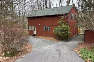 74 Splitrail Ln, Lake Ariel, PA 18436 - Photo 1