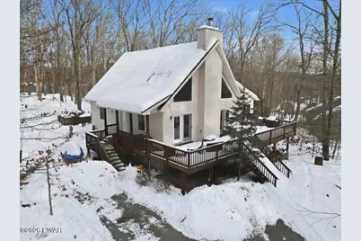 111 Candlewick Way, Lackawaxen, PA 18435 - Photo 2