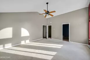 317 Marcel Dr, Dingmans Ferry, PA 18328 - Photo 10