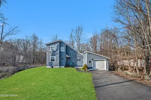 8574 Bumble Bee Way, Tobyhanna, PA 18466 - Photo 2
