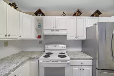 137 Friendship Drive, Hawley, PA 18428 - Photo 4