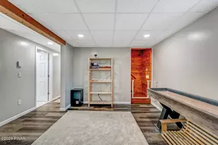 1186 Commanche Cir, Lake Ariel, PA 18436 - Photo 54