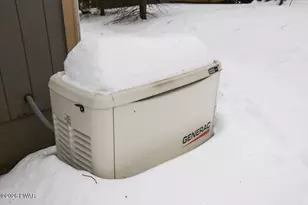 1114 Commanche Cir, Lake Ariel, PA 18436 - Photo 30