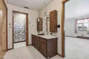 28 Valentine Dr, Hawley, PA 18428 - Photo 40