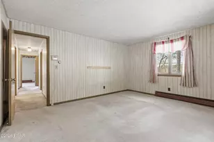 28 Valentine Dr, Hawley, PA 18428 - Photo 40