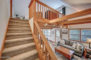 1055 Mountain Top Dr, Lake Ariel, PA 18436 - Photo 30