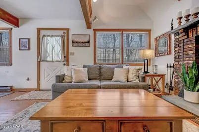 1055 Mountain Top Drive, Lake Ariel, PA 18436 - Photo 8