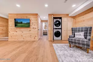 1055 Mountain Top Dr, Lake Ariel, PA 18436 - Photo 46