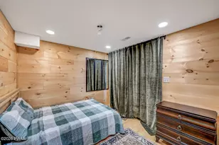 1055 Mountain Top Dr, Lake Ariel, PA 18436 - Photo 54