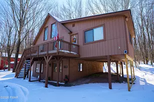 88 S Fairway Dr, Lake Ariel, PA 18436 - Photo 2