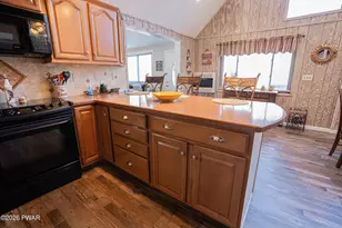 88 S Fairway Dr, Lake Ariel, PA 18436 - Photo 14