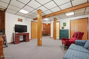 404 Canoe Brook Dr, Lords Valley, PA 18428 - Photo 42