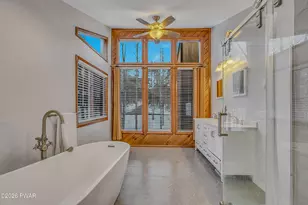 37 Parkwood Dr, Lakeville, PA 18436 - Photo 32