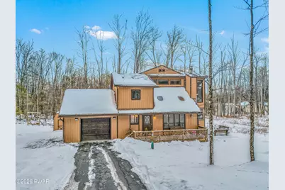 37 Parkwood Drive, Lakeville, PA 18436 - Photo 2