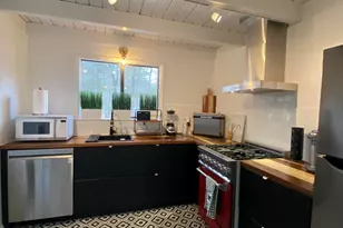 129 Highland Ln, Lords Valley, PA 18428 - Photo 2