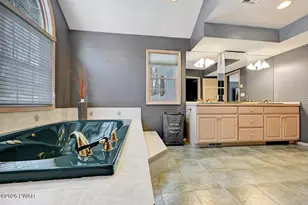 412 Canoe Brook Dr, Lords Valley, PA 18428 - Photo 56