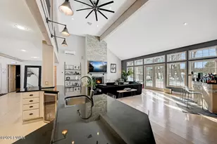 412 Canoe Brook Dr, Lords Valley, PA 18428 - Photo 26