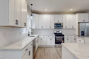 191 Conashaugh Trl, Milford, PA 18337 - Photo 6