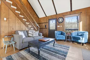 139 Lakeview Dr W, Lake Ariel, PA 18436 - Photo 12