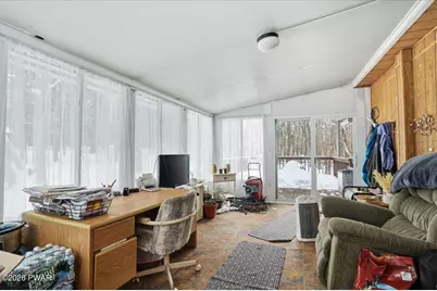 202 Fox Road, Dingmans Ferry, PA 18328 - Photo 32