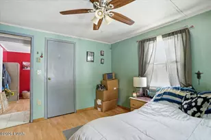 202 Fox Rd, Dingmans Ferry, PA 18328 - Photo 20